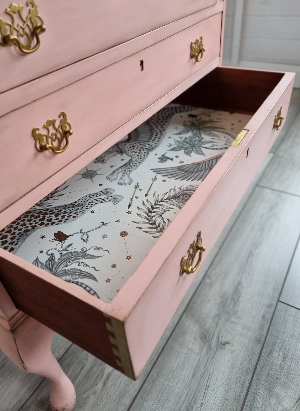 Pink Writing Bureau