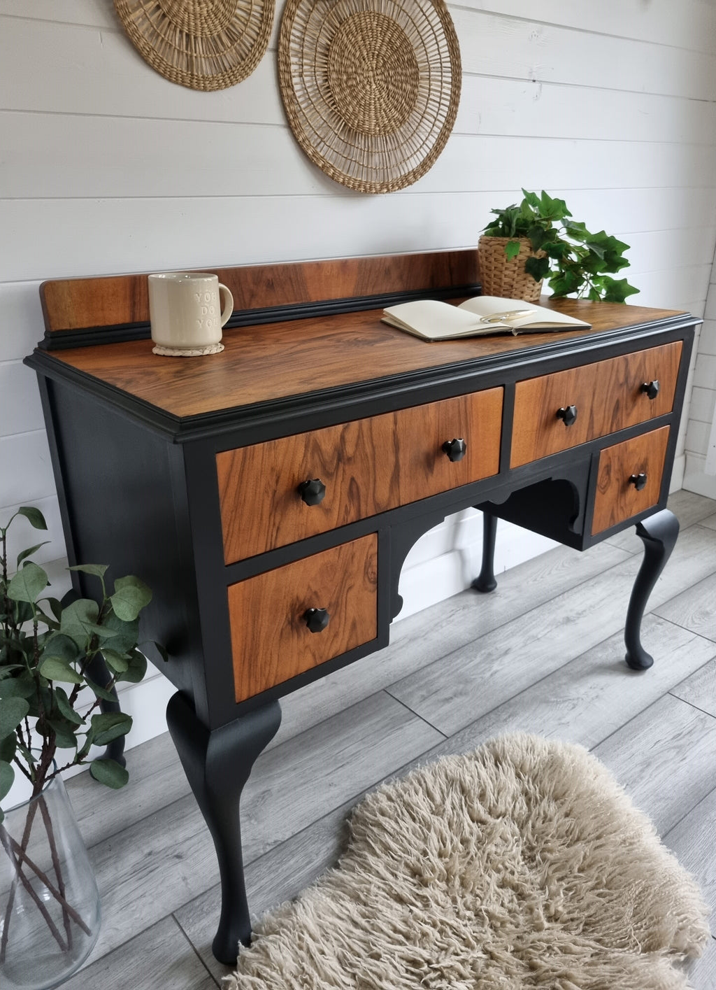 Queen Anne dressing table