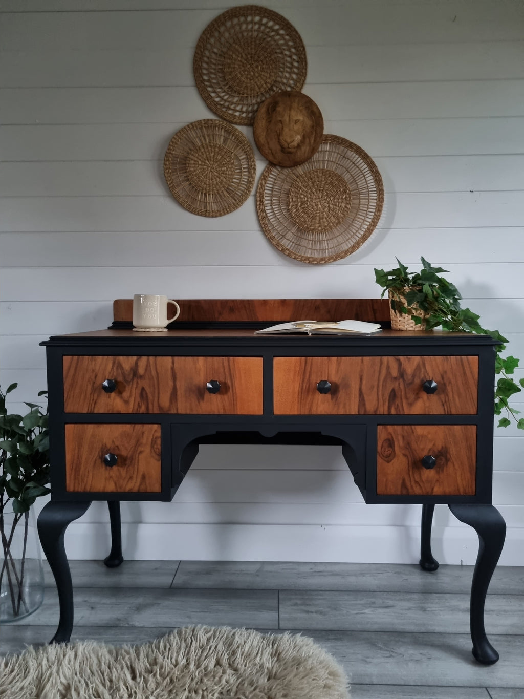 Queen Anne dressing table