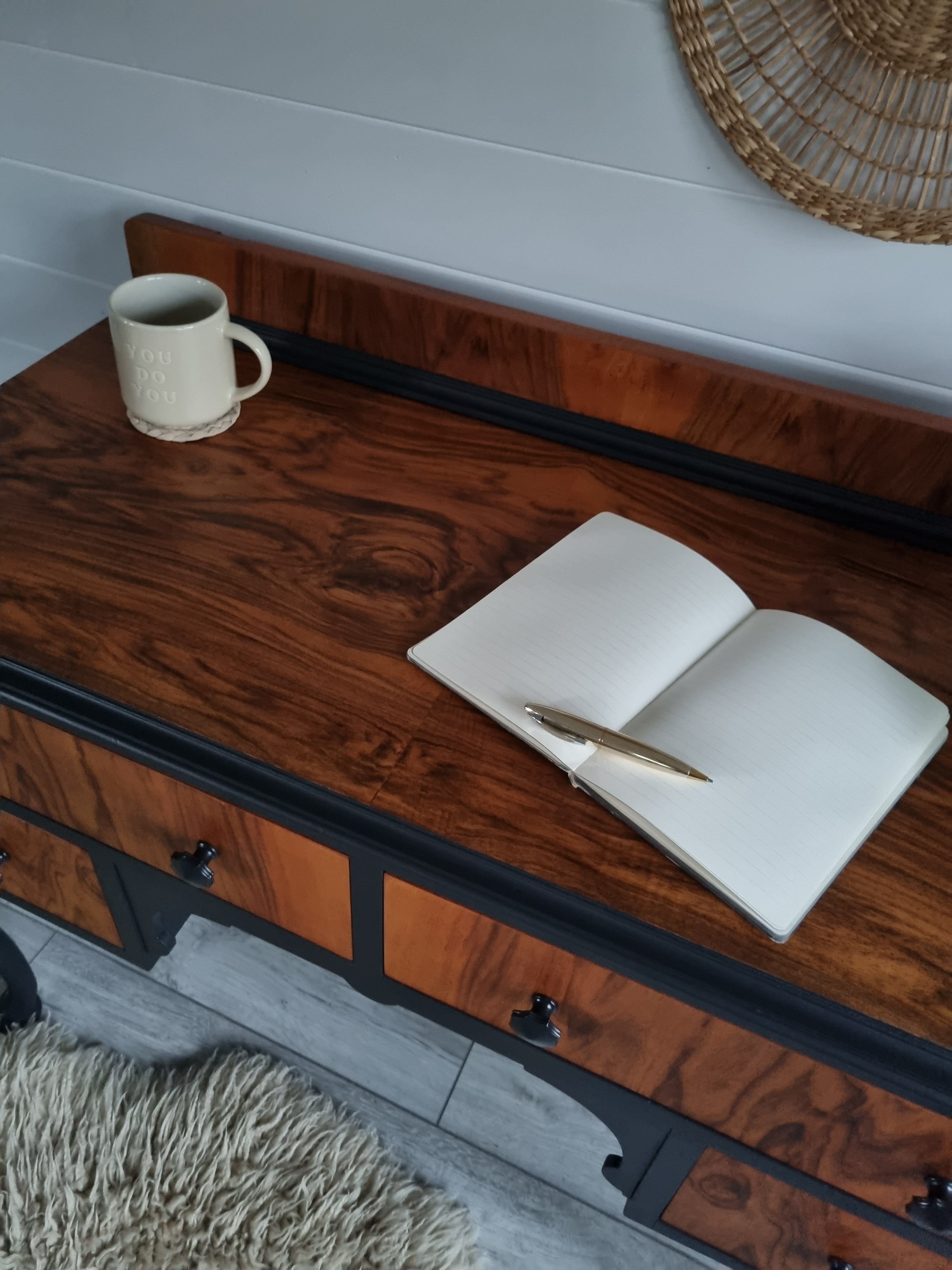 Queen Anne dressing table