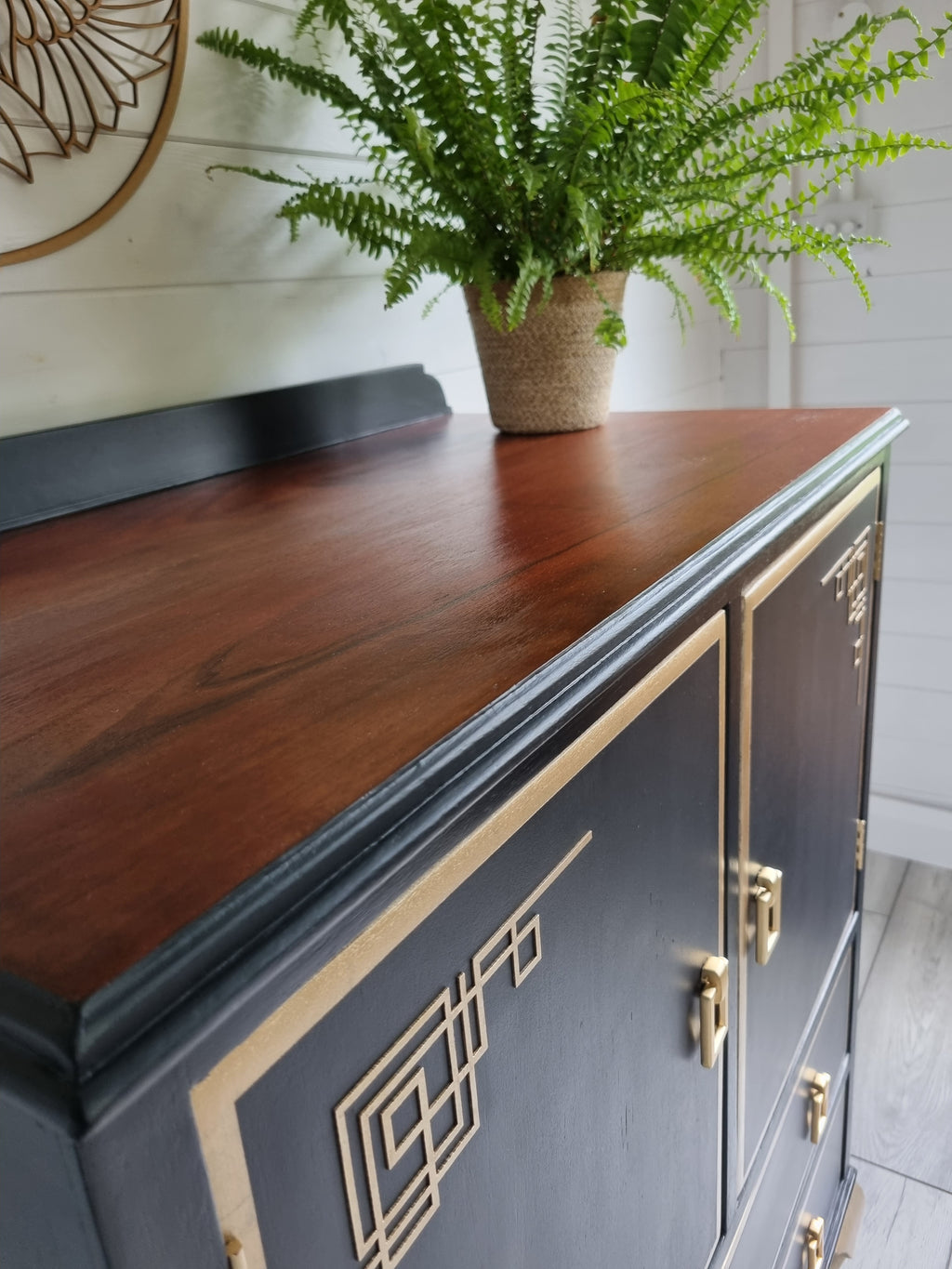 Art deco cabinet